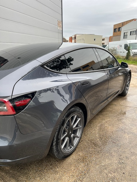 Nettoyage extérieur Tesla