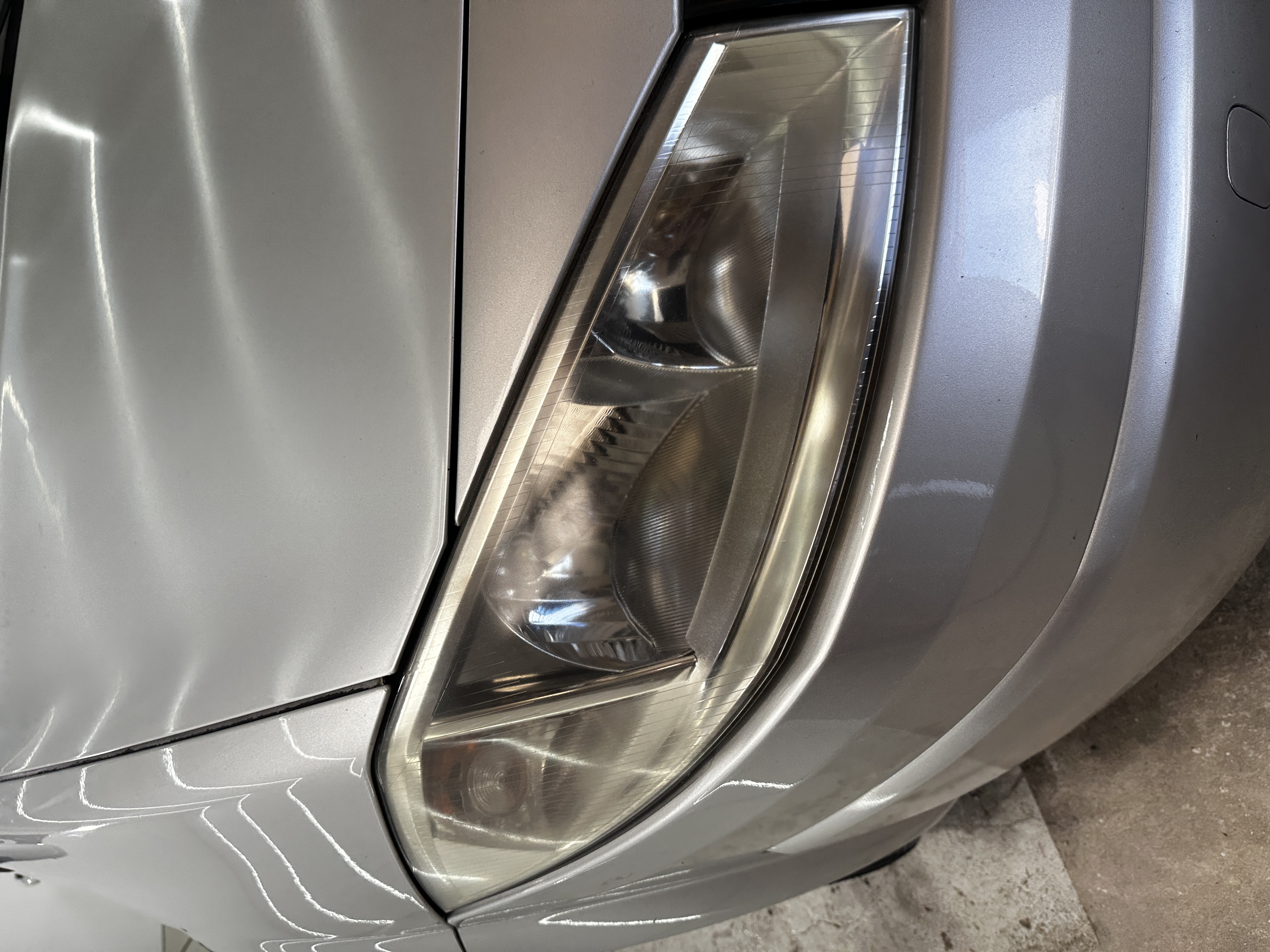 Renovation optique Megane 2